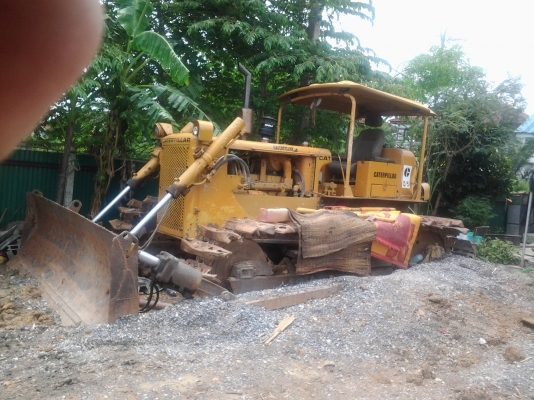 ขายแทรกเตอร์CAT  D5Dรถพร้อมใช้งาน