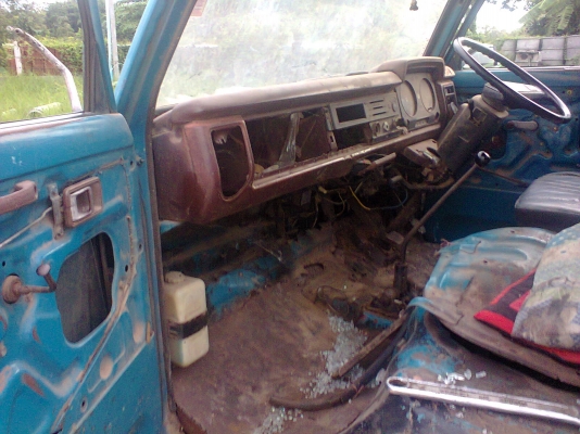 ขายไดน่า BU30 ดั้ม กระบะเดิมสภาพพร้อมใช้ครับ