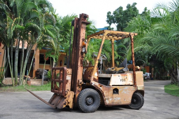ขาย FORKLIFT TCM 1.5ตันครึ่ง เสาสูง (งากระดก) สภาพเดิมๆจากญี่ปุ่น 85,000เท่านั้น!!