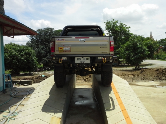 TOYOTA d4d sportcruiser 2.5 ปี2004