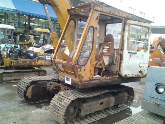 ขายรถแบคโฮว์