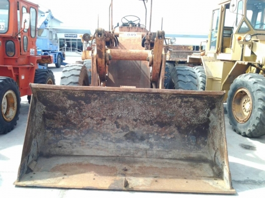 ขายรถแบคโฮว์