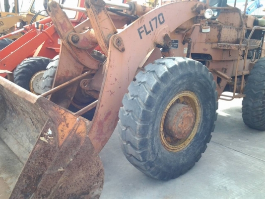 ขายรถแบคโฮว์