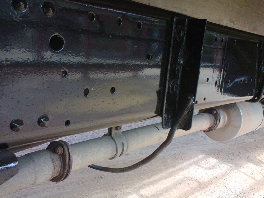 ขาย NQR ยาว 5.5 เมตร ปี47 เครื่องดีเดินนิ่ม เทอร์โบ อินเตอร์ เอกสารพร้อมโอน ภาษี 57