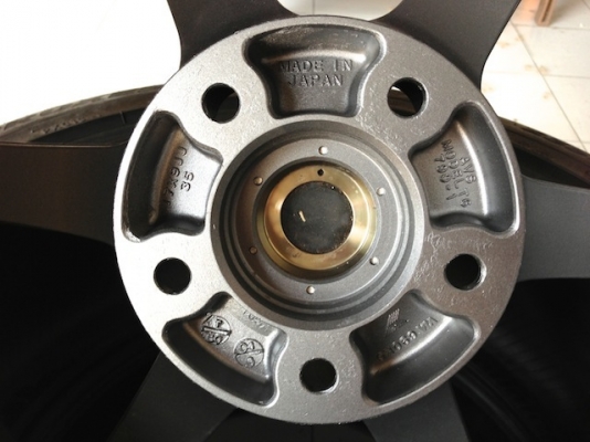 ขายแม็กแท้ AVS Model T6 ขอบ17 กว้าง9"ทั้ง4วง off+35 5/114.3 แม็กสภาพเดิมไม่เคยซ่อมครับ ขาย 25,000 ครับ Call 0899672139 นายครับ ขายแม็กแท้ AVS Model T6 ขอบ17 กว้าง9"ทั้ง4วง off+35 5/114.3 แม็กสภาพเดิมไม่เคยซ่อมครับ ขาย 25,000 ครับ Call 0899672139 นายครับ