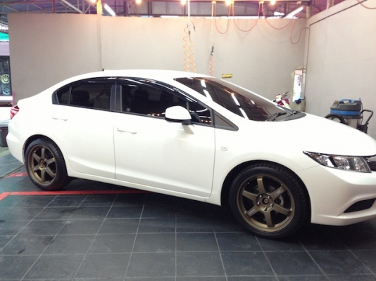 ขายแม็ก Te37 แท้ พร้อมยาง ขอบ18 สีBR หน้า7.5 off+40 หลัง8.5 off+40 5/114.3 ยางหน้าContinantal หลังdunlop ปี10ดอกสวย ล้อเก็บสีมา  38,000 call 0899672139 นายครับ