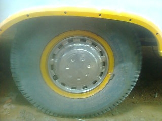 ขายรถสองแถว ISUZU เครื่อง 85 แรงม้า คัสซี 9606804 ลักษณะ ม.3 ขนาดยาง 7.50 - 15 ราคา 70000