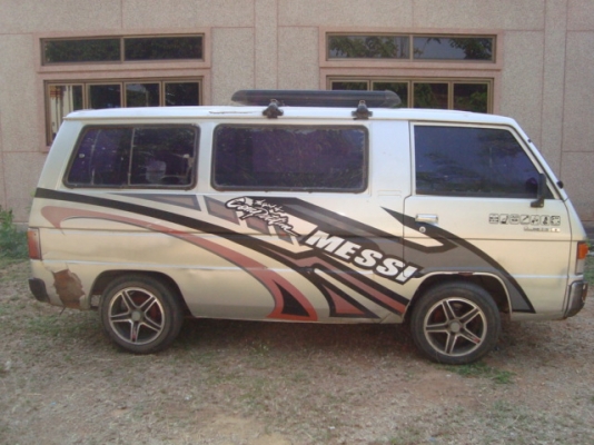 ขายรถตู้ มิตซู L 300