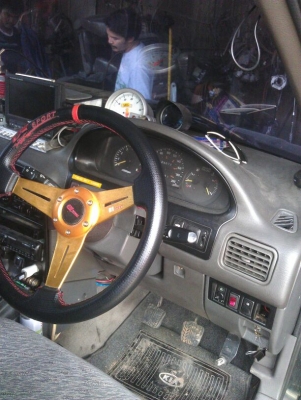 ขอขาย KIA SPORTAGE ยาง 32 แต่งลุยซักคนครับ ขอขาย KIA SPORTAGE ยาง 32 แต่งลุยซักคนครับ