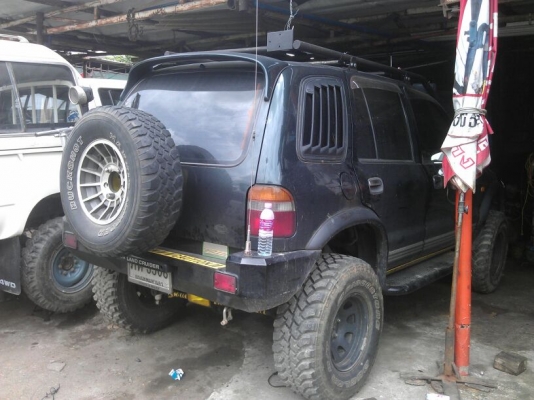 ขอขาย KIA SPORTAGE ยาง 32 แต่งลุยซักคนครับ ขอขาย KIA SPORTAGE ยาง 32 แต่งลุยซักคนครับ