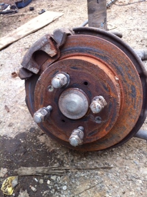 ขายโช้คหลัง ดุม ปั๊มเบรก ยกชุก ซ้าย-ขวา ของ honda city type Z