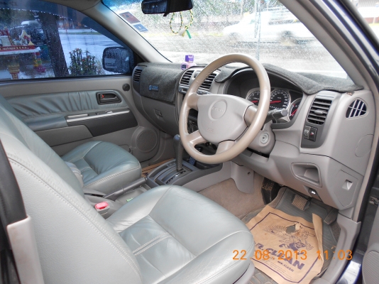 Isuzu cab 4  4x4