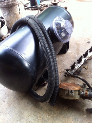 ขายถังแก๊ส LPG สภาพใหม่ ราคา 2500 บาท ขายถังแก๊ส LPG สภาพใหม่ ราคา 2500 บาท