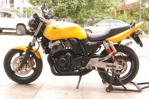 --ขาย TEC3 CB400 ปี2006 สภาพสวยๆ ทะเบียนกรุงเทพ พร้อมของแต่ง <<ทะเบียนโอน>> --