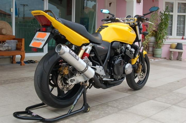 --ขาย TEC3 CB400 ปี2006 สภาพสวยๆ ทะเบียนกรุงเทพ พร้อมของแต่ง <<ทะเบียนโอน>> --