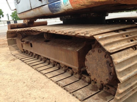 ขายรถแบคโฮ HITACHI EX120-2 ระบบไฟฟ้าเต็ม ใบกว้าง 80 ซม มีVDO รถนอกนำเข้าสภาพสวย ติดต่อ 081-2990958