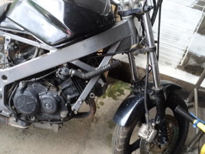 -ขาย อะไหลvtr 250 กับรถไฟฟ้า