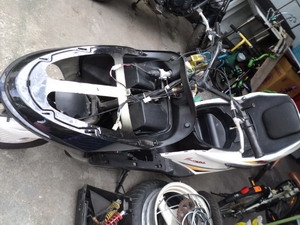 -ขาย อะไหลvtr 250 กับรถไฟฟ้า