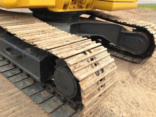 ขายรถแบคโฮ KOMATSU PC130-6 มี VDOครับ ระบบไฟฟ้าเต็ม รถนอกนำเข้าสภาพสวย สนใจติดต่อ 081-2990958 ขายรถแบคโฮ KOMATSU PC130-6 มี VDOครับ ระบบไฟฟ้าเต็ม รถนอกนำเข้าสภาพสวย สนใจติดต่อ 081-2990958