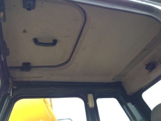 ขายรถแบคโฮ KOMATSU PC130-6 มี VDOครับ ระบบไฟฟ้าเต็ม รถนอกนำเข้าสภาพสวย สนใจติดต่อ 081-2990958 ขายรถแบคโฮ KOMATSU PC130-6 มี VDOครับ ระบบไฟฟ้าเต็ม รถนอกนำเข้าสภาพสวย สนใจติดต่อ 081-2990958