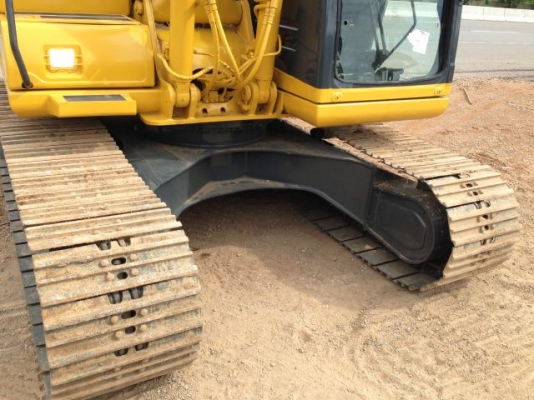 ขายรถแบคโฮ KOMATSU PC130-6 มี VDOครับ ระบบไฟฟ้าเต็ม รถนอกนำเข้าสภาพสวย สนใจติดต่อ 081-2990958 ขายรถแบคโฮ KOMATSU PC130-6 มี VDOครับ ระบบไฟฟ้าเต็ม รถนอกนำเข้าสภาพสวย สนใจติดต่อ 081-2990958
