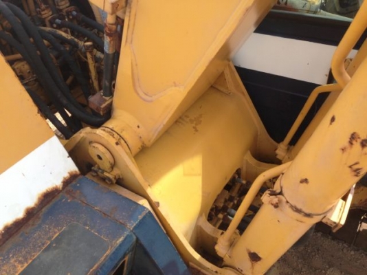 ขายรถแบคโฮ KOMATSU PC100-3 นำเข้าจากญิ่ปุ่น ใบแทร็ค70 ซม.มีVDOการทำงานให้ชมครับ ติดต่อ 081-2990958