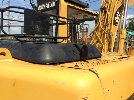 ขายรถแบคโฮ CAT 312B ระบบไฟฟ้าเต็ม ใบแทร็ค70 ซม บูมอาร์มยาวพิเศษ นำเข้าจากญิ่ปุ่น มีVDOการทำงานให้ชมครับ ติดต่อ