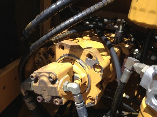 ขายรถแบคโฮ CAT 312B ระบบไฟฟ้าเต็ม ใบแทร็ค70 ซม บูมอาร์มยาวพิเศษ นำเข้าจากญิ่ปุ่น มีVDOการทำงานให้ชมครับ ติดต่อ