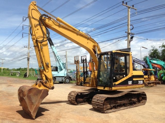 ขายรถแบคโฮ CAT 312B ระบบไฟฟ้าเต็ม ใบแทร็ค70 ซม บูมอาร์มยาวพิเศษ นำเข้าจากญิ่ปุ่น มีVDOการทำงานให้ชมครับ ติดต่อ