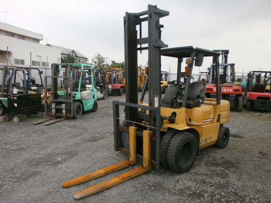 ขายรถ mitsubishi เสา 4 เมตร เครื่องยนต์ ดีเซล