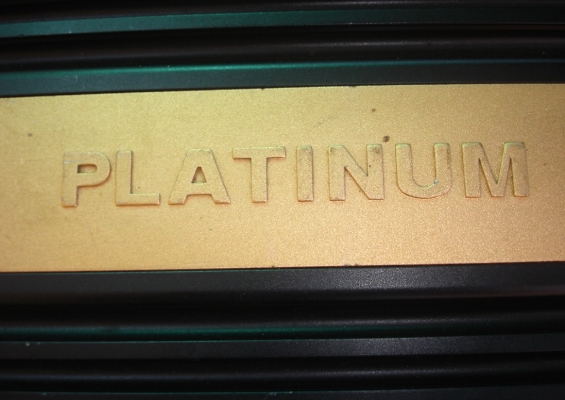 ขอขายpower รถยนต์ plaitnum pt-a7800 1200w