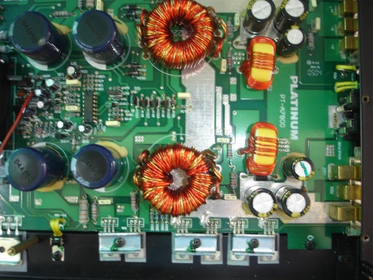 ขอขายpower รถยนต์ plaitnum pt-a7800 1200w