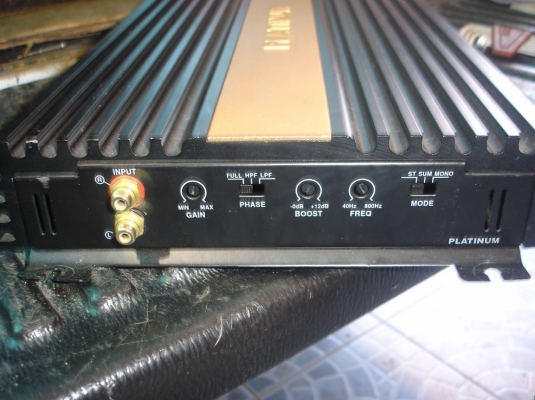 ขอขายpower รถยนต์ plaitnum pt-a7800 1200w