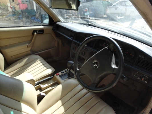 ฝากขาย BENZ 190E สักคัน