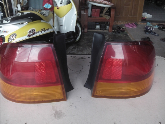 ต้องการขายไฟท้ายcivic96