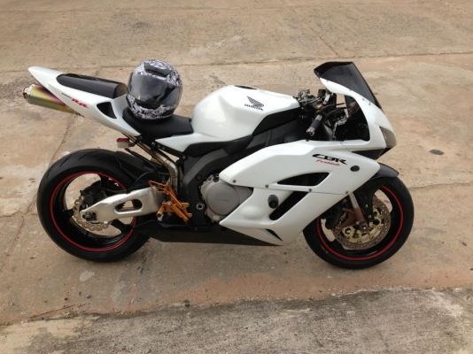 ขาย honda cbr1000RR  05  อินวอย  สรรพสามิต