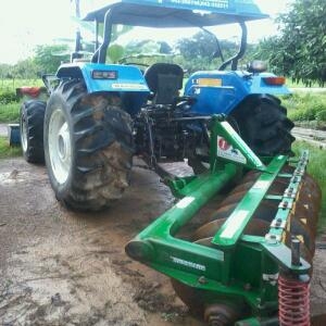 FORD NEWHOLLAND 75 อุปกรณ์ 3 ชิ้น 2 เพลา หาง3 หาง7 ใบดัน รถสวยที่สุด มัดจำแล้วครับ จากเสี่ยยูร หนองบัวลำภู