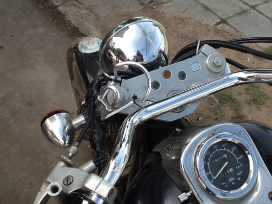 ขายด่วน honda maxna 250cc4จังหวะเอกสารใบนำเข้าถูกต้องขอขายที่ 69000บาทครับ