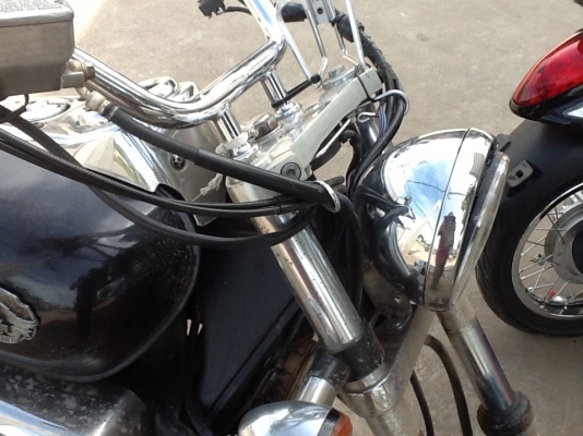 ขายด่วน honda maxna 250cc4จังหวะเอกสารใบนำเข้าถูกต้องขอขายที่ 69000บาทครับ