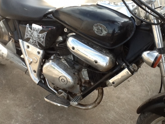 ขายด่วน honda maxna 250cc4จังหวะเอกสารใบนำเข้าถูกต้องขอขายที่ 69000บาทครับ