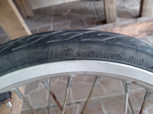 ขายล้อ DID Japan 17x1.40 พร้อมยางสวยๆ ขายล้อ DID Japan 17x1.40 พร้อมยางสวยๆ