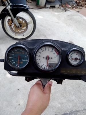 ขาย KR150 ปี39 รถจอดนาน ทะเบียนชุดโอนครบ