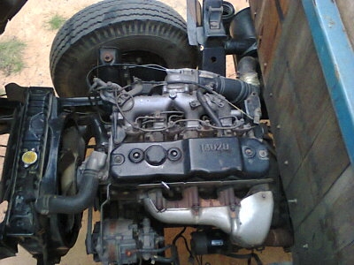 NPR 115 รถห้าง ปี 38 F หน้าหลัง ยาง 8.25