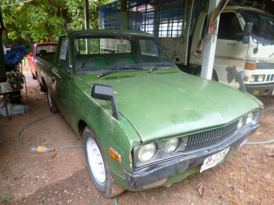 ขายดัสสัน ช้างเหยียบ สภาพพร้อมใช้งาน เอกสารพร้อมโอน