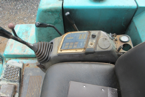 KOMATSU PC30-7 เก่าไทย ขายตามสภาพนะครับ