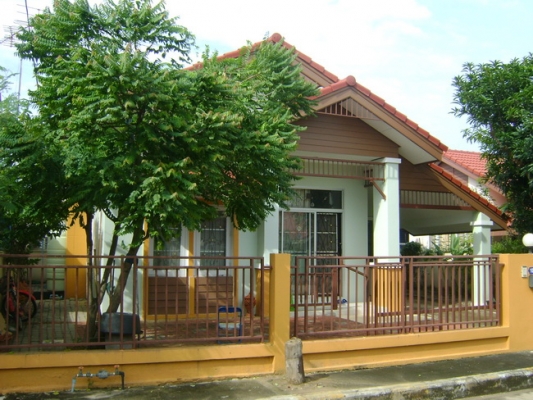 ขายบ้านเดี่ยวชั้นเดียว ในหมู่บ้าน วราลักษณ์ วังน้อย