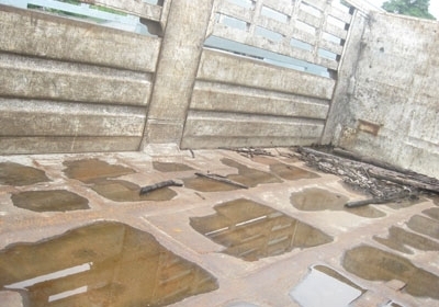 ขาย Roc 240 วางเครื่อง 320 หัวเดก้า สองเพลาไม่ดั้มพ์รถล่องครับ โทร 088-4501277