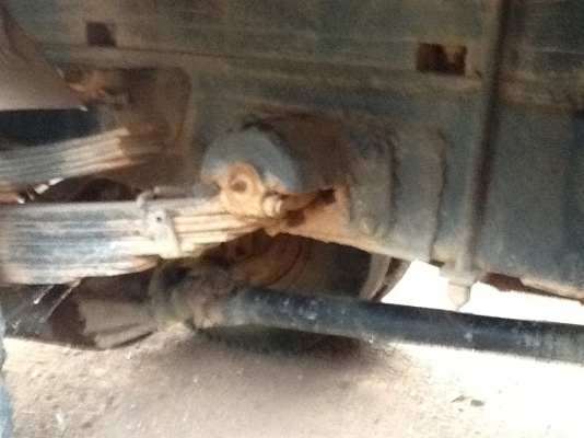 จองแล้วครับ จากหนองบัวลำภูครับ ขายด่วน tl100 ราคาเบาๆ ที่135000 เครื่อง100ฝาขาว 4bb1 แคชชีมีดามบ้างนิด หน่อยไม่ผุครับทะเบียนขาดปี52ครับยาว4.20เมตรครับ