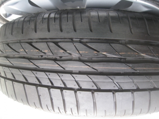 ขายล้อแม็ก Suzuki swift ป้ายแดง 16"x6" et45 4รู100 + ยางปี0513  สนใจติดต่อเล็กคลองสามครับ (081-3747940)