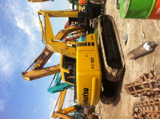 ขายรถแมคโครPC120-6 สภาพพร้อมใช้ เอกสารเล่มทะเบียน ไฟฟ้าครบ สนใจติดต่อ บอย 085-156-2314